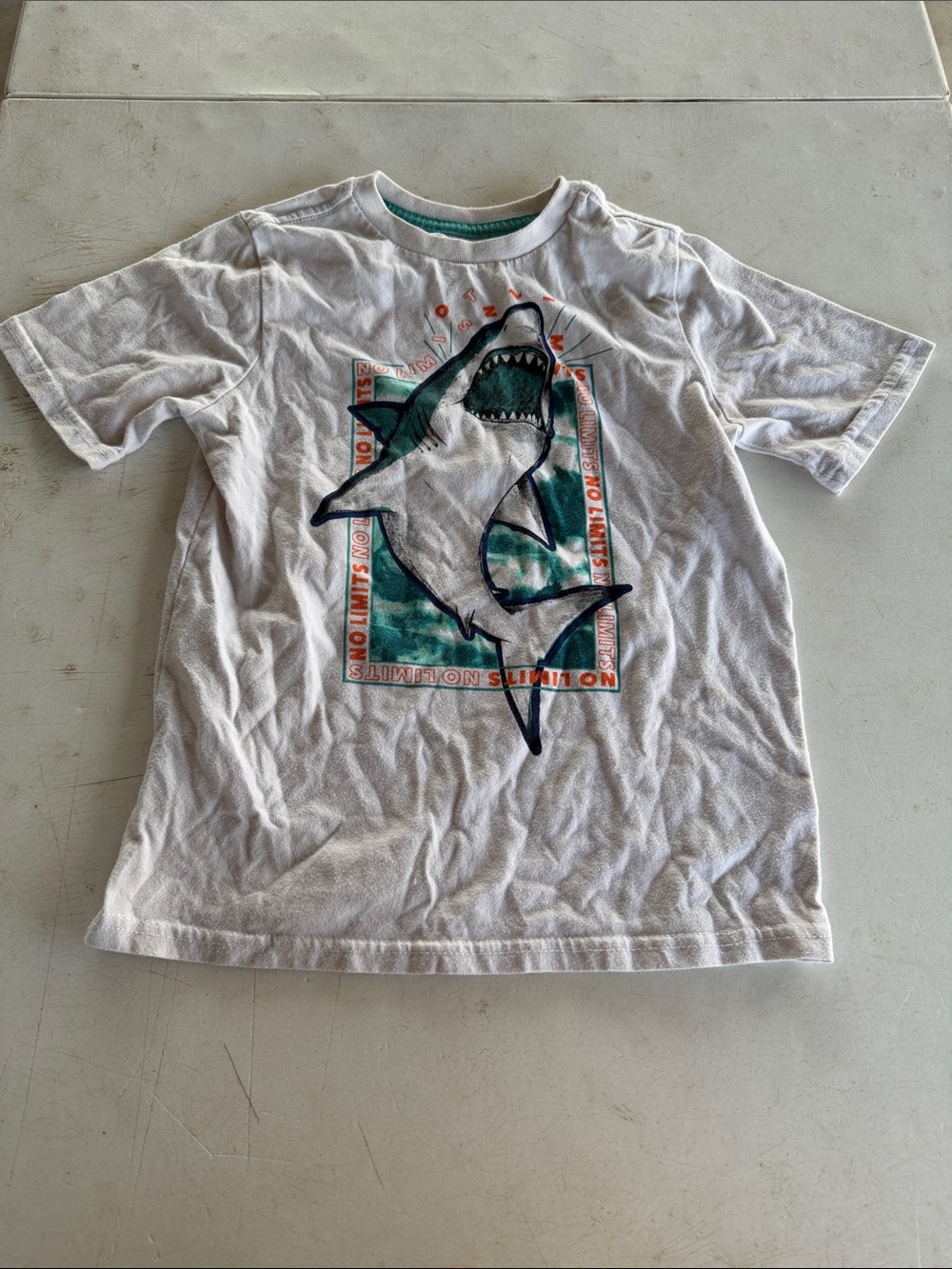 365Kids White Kids Short Sleeve Shark Graphic Tee